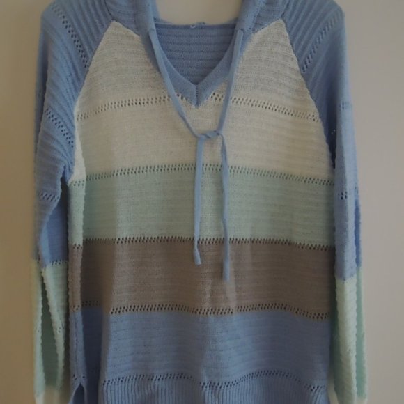 Ladies Sweater Size M Lightweight Striped Pullover Drawstring Hood $72 Value NEW - Picture 3 of 8